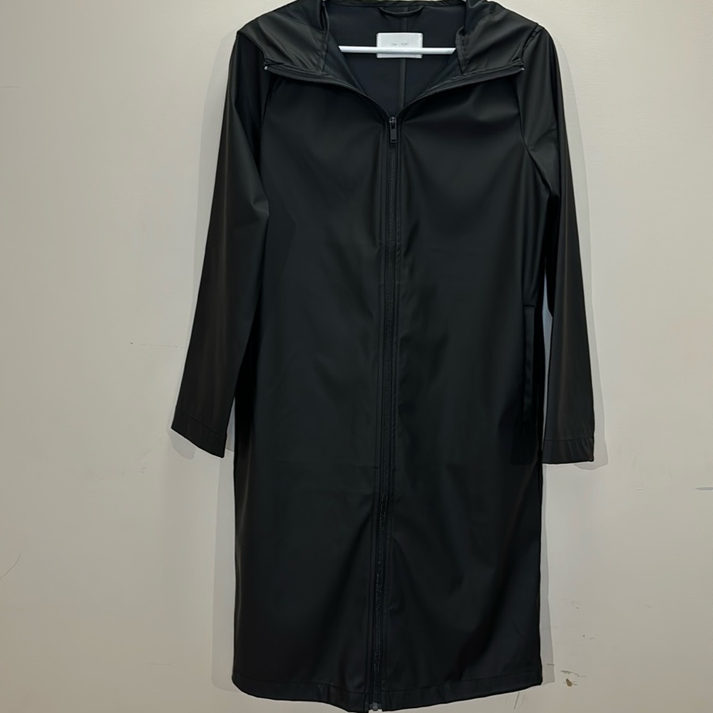Oak and Fort | Black Water-Resistant Jacket